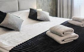 Kopernik Premium Rooms Apartment