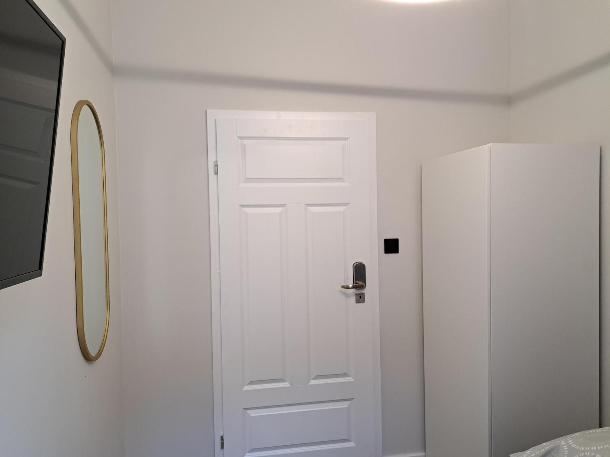 Kopernik Premium Rooms Apartment Torun Room photo